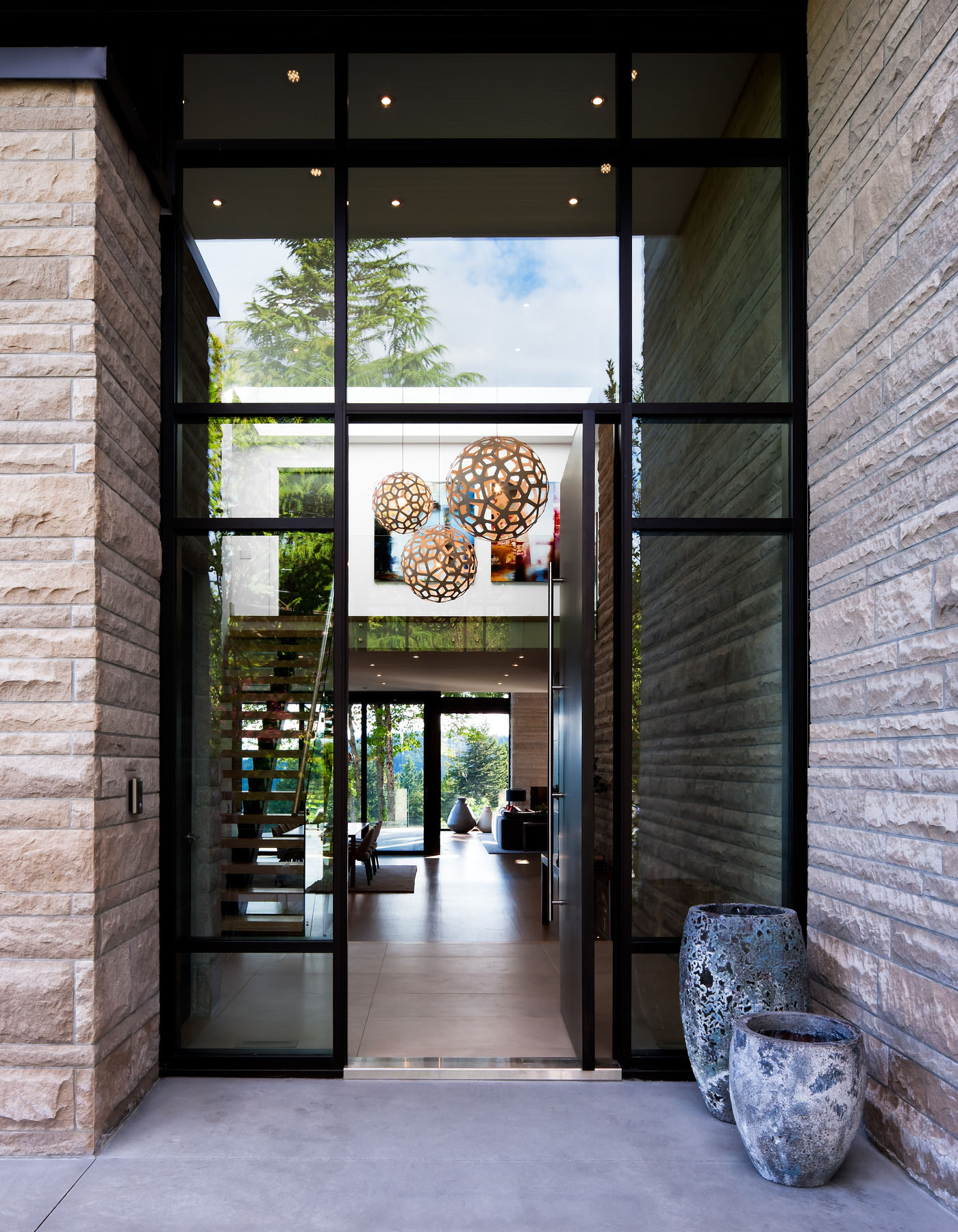 A Stunning Contemporary Home Overlooks the Picturesque Seaside Landscape in West Vancouver by Craig Chevalier and Raven Inside Interior Design (6)