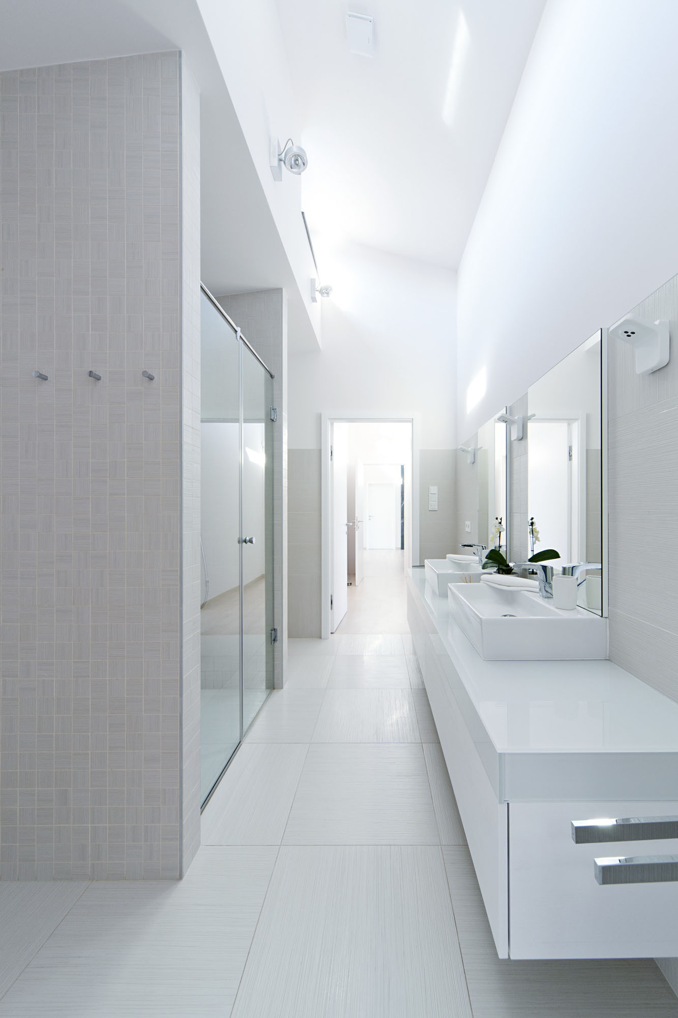 A Stunning Contemporary Home with Asymmetrical Facade and Unique Look in Budapest, Hungary by Sandor Duzs and Architema (30)