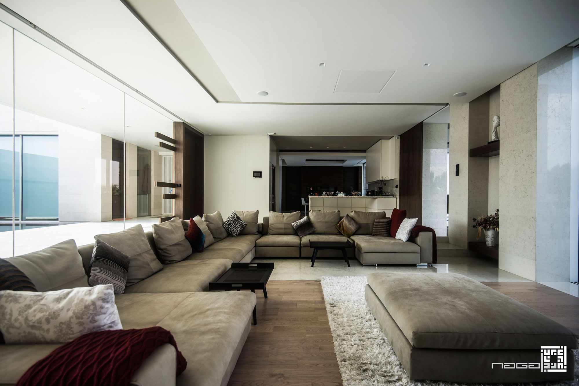 A Stunning Contemporary Villa with Amazing Panoramic Views in Dubai by NAGA Architects (11)