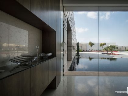 A Stunning Contemporary Villa with Amazing Panoramic Views in Dubai by NAGA Architects (15)
