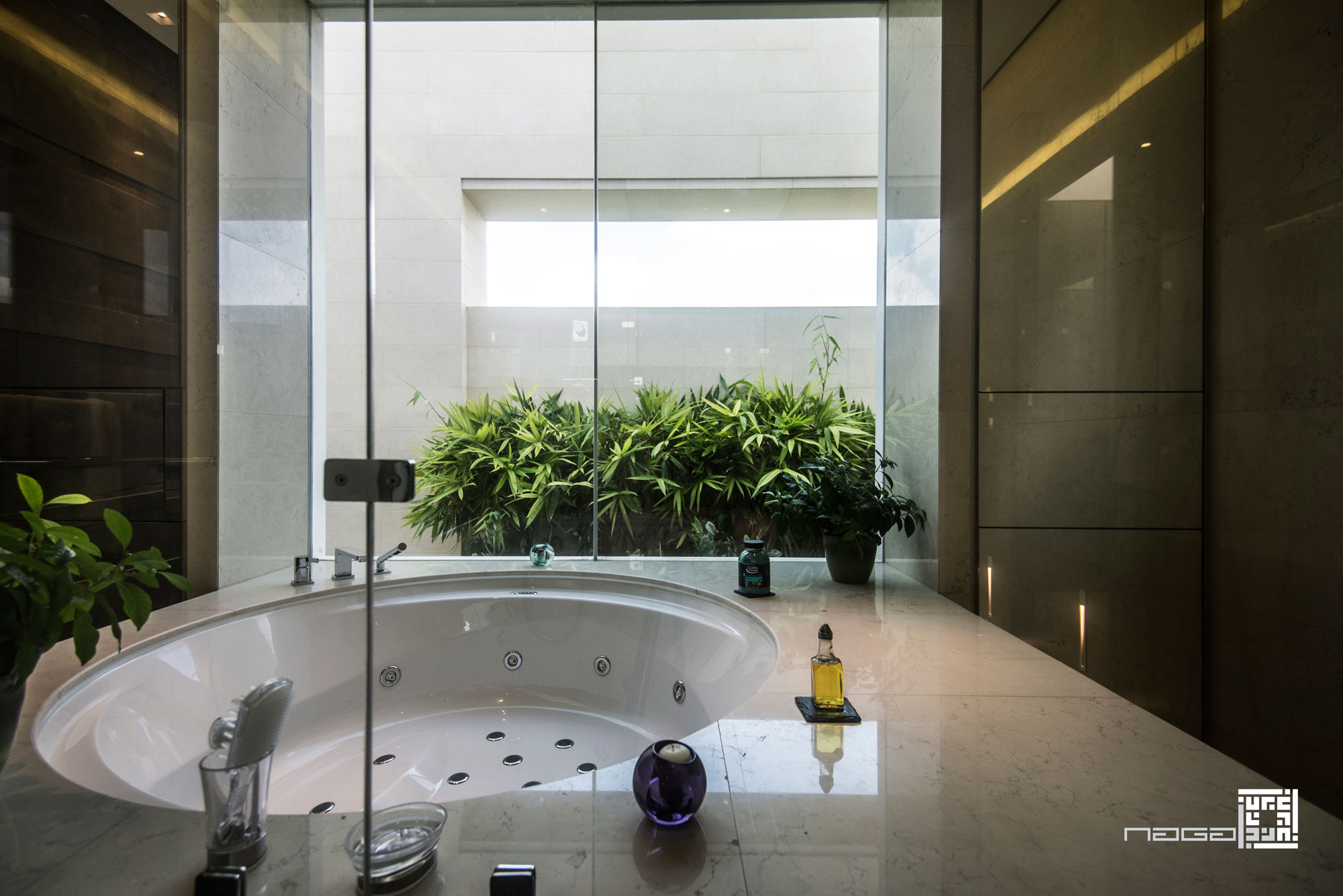 A Stunning Contemporary Villa with Amazing Panoramic Views in Dubai by NAGA Architects (17)