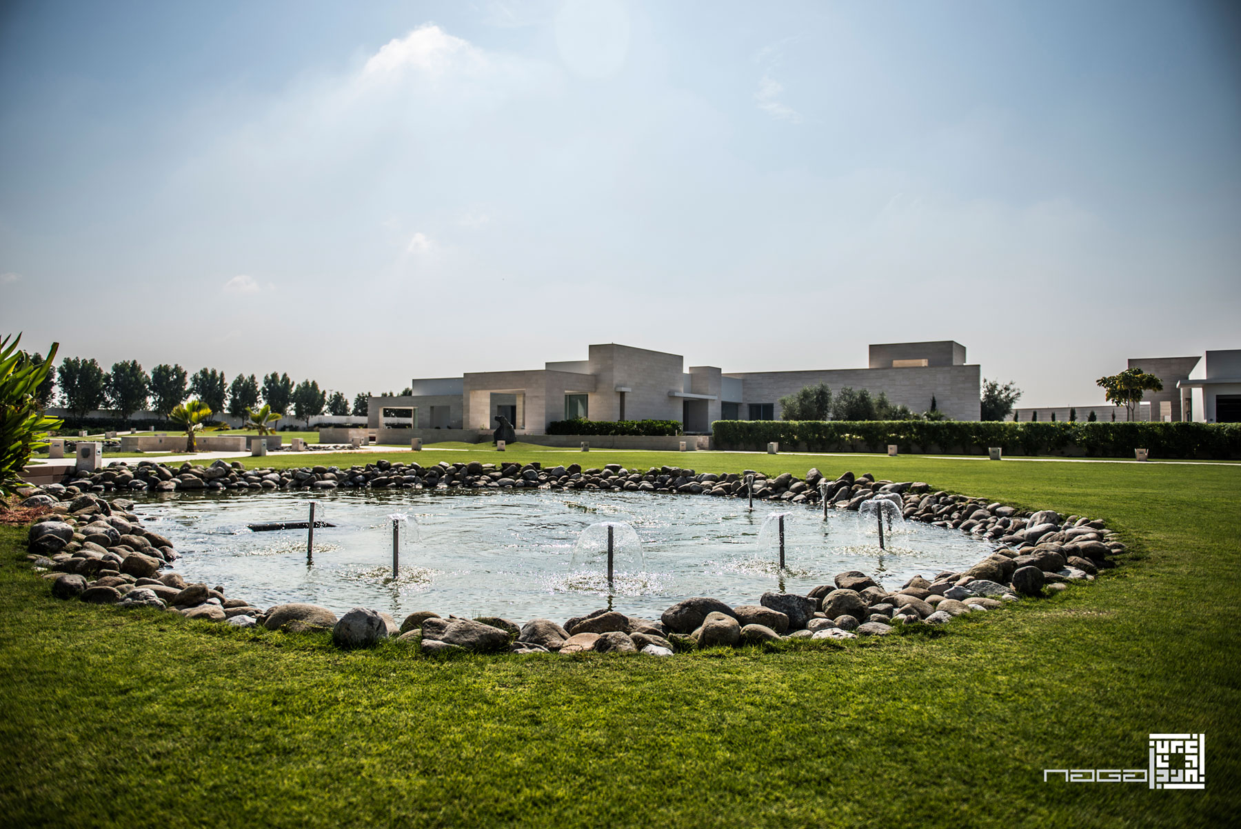 A Stunning Contemporary Villa with Amazing Panoramic Views in Dubai by NAGA Architects (6)