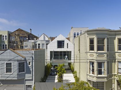 A Stunning House with Two Faces Made of Recycled Plastic and Massive Glass Walls in San Francisco by Kennerly Architecture & Planning (4)