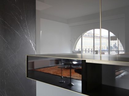 A Stunning Mezzanine Apartment with Unconventional and Spectacular Views in Turin, Italy by UdA (13)