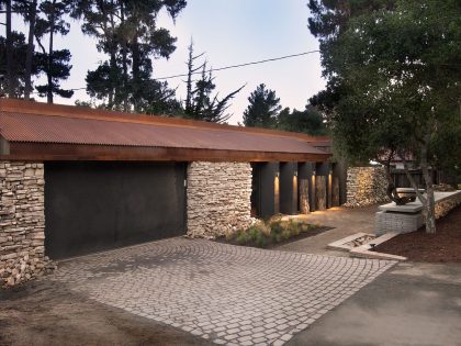 A Stunning Mid-Century Home with Beautiful and Contemporary Indoor-Outdoor in Pebble Beach by Conrad Design Group (2)