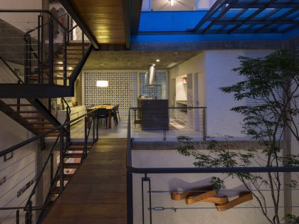 A Stunning Modern Home with Exposed Concrete and Industrial Style in São Paulo by Bonina Arquitetura (19)