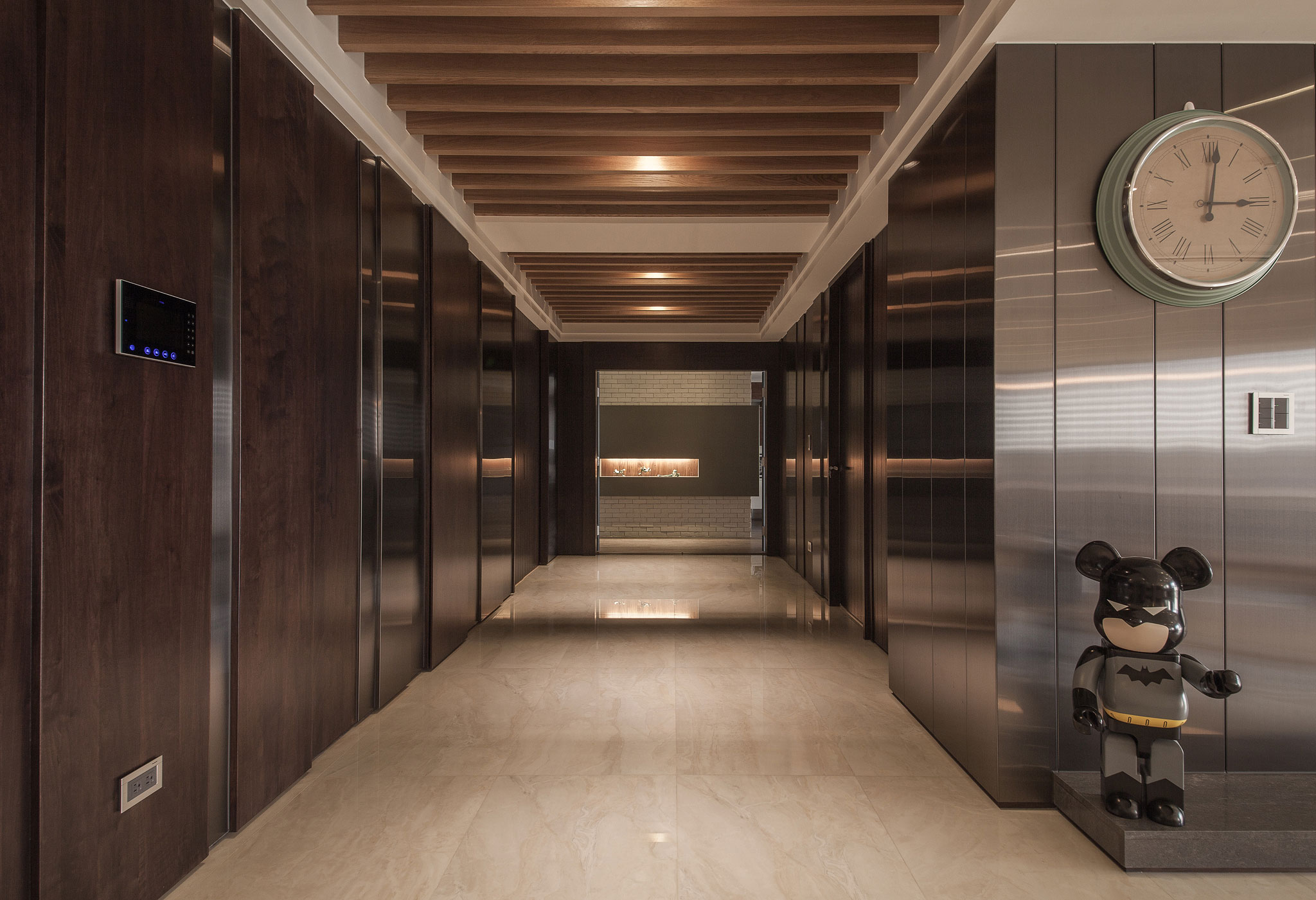 A Stunning Modern Minimalist Loft with Comfortable Interiors in Gushan District by Oliver Interior Design (6)