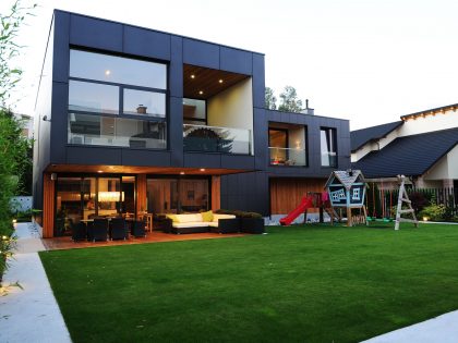 A Stunning Rectangular-Shaped House with Splendid and Neutral Interiors in Ljubljana, Slovenia by Primož Novak & Demšar arhitekti d.o.o (2)