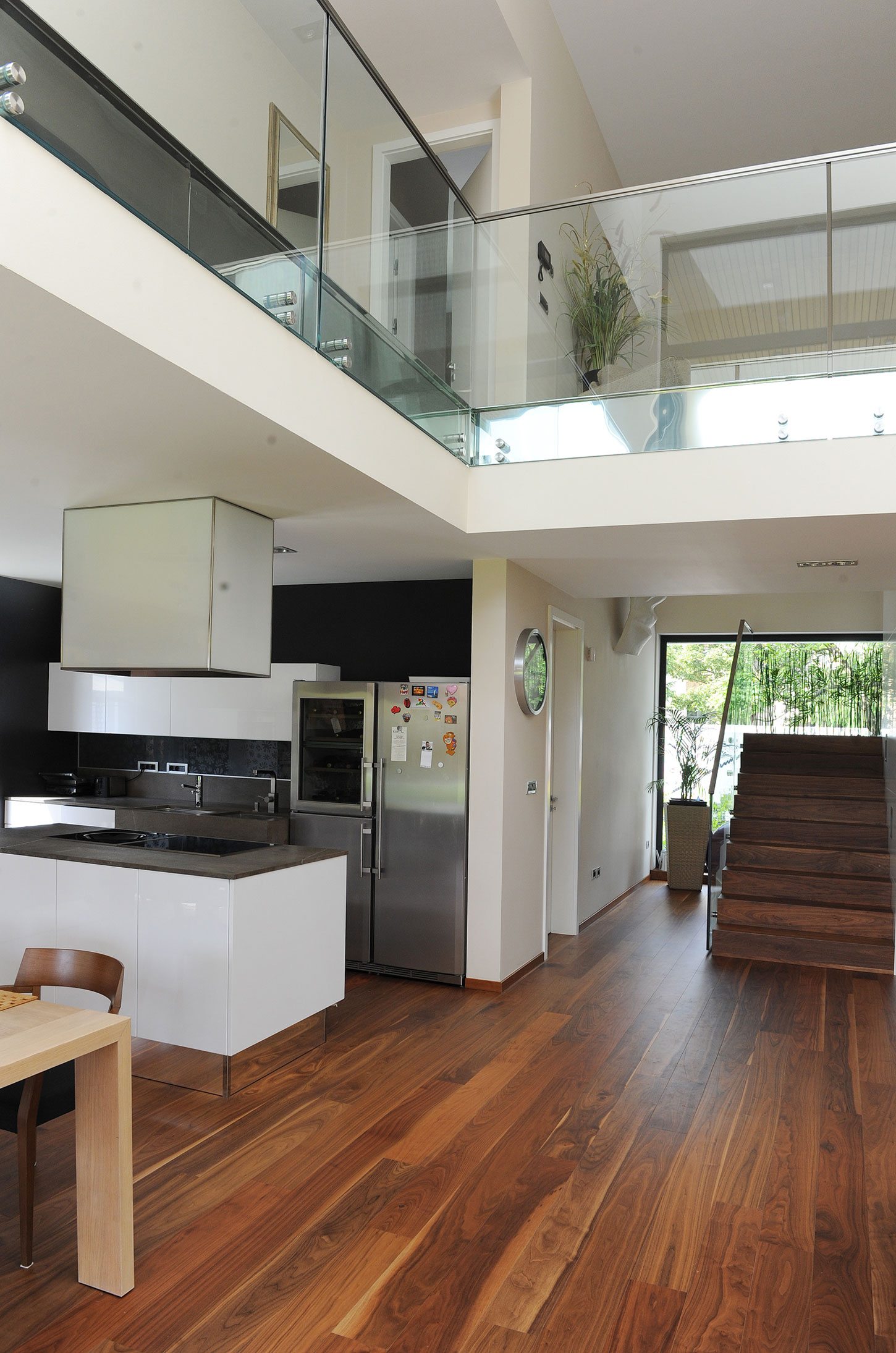 A Stunning Rectangular-Shaped House with Splendid and Neutral Interiors in Ljubljana, Slovenia by Primož Novak & Demšar arhitekti d.o.o (32)