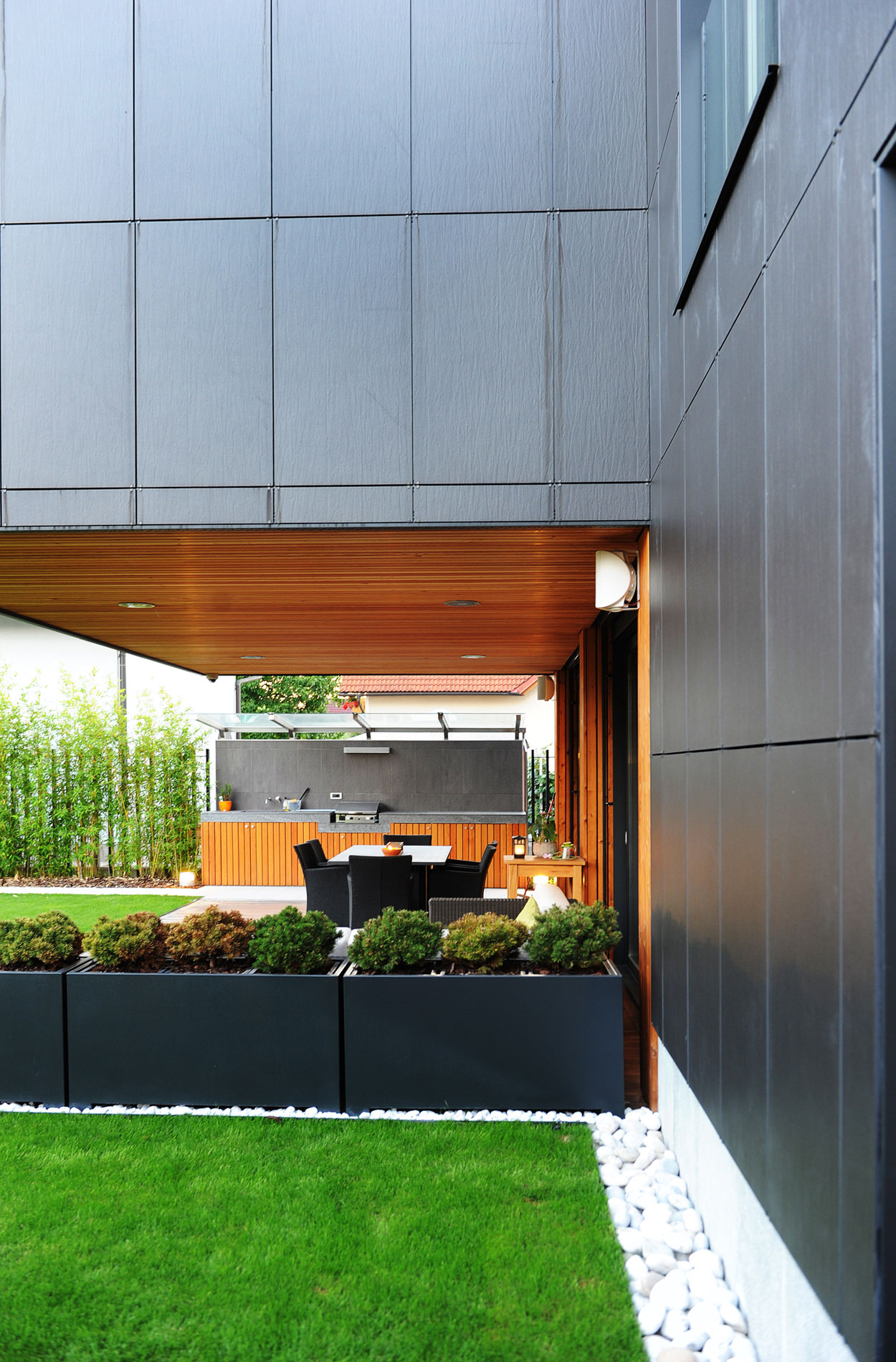 A Stunning Rectangular-Shaped House with Splendid and Neutral Interiors in Ljubljana, Slovenia by Primož Novak & Demšar arhitekti d.o.o (9)