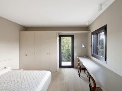 A Stunning Stone Home with Four Winds and Gabled Roof in Empordà, Spain by Núria Selva Villaronga (15)