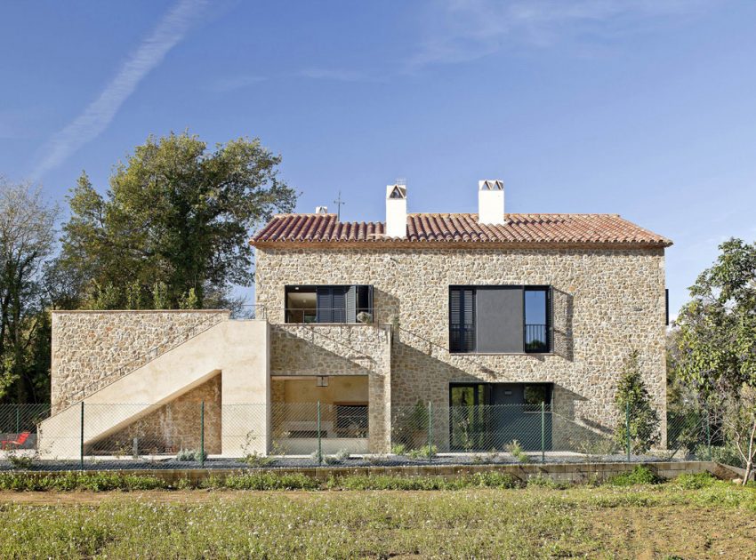 A Stunning Stone Home with Four Winds and Gabled Roof in Empordà, Spain by Núria Selva Villaronga (2)