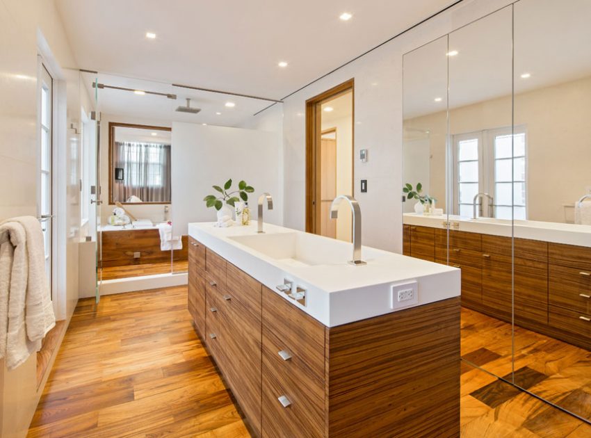 A Stunning Two-Story Penthouse with Large Terraces and Multiple Skylights in Tribeca by Turett Collaborative Architecture (10)