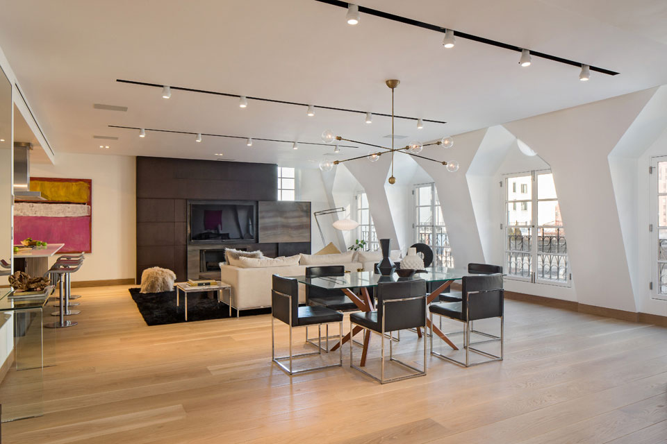 A Stunning Two-Story Penthouse with Large Terraces and Multiple Skylights in Tribeca by Turett Collaborative Architecture (4)