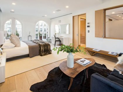 A Stunning Two-Story Penthouse with Large Terraces and Multiple Skylights in Tribeca by Turett Collaborative Architecture (9)