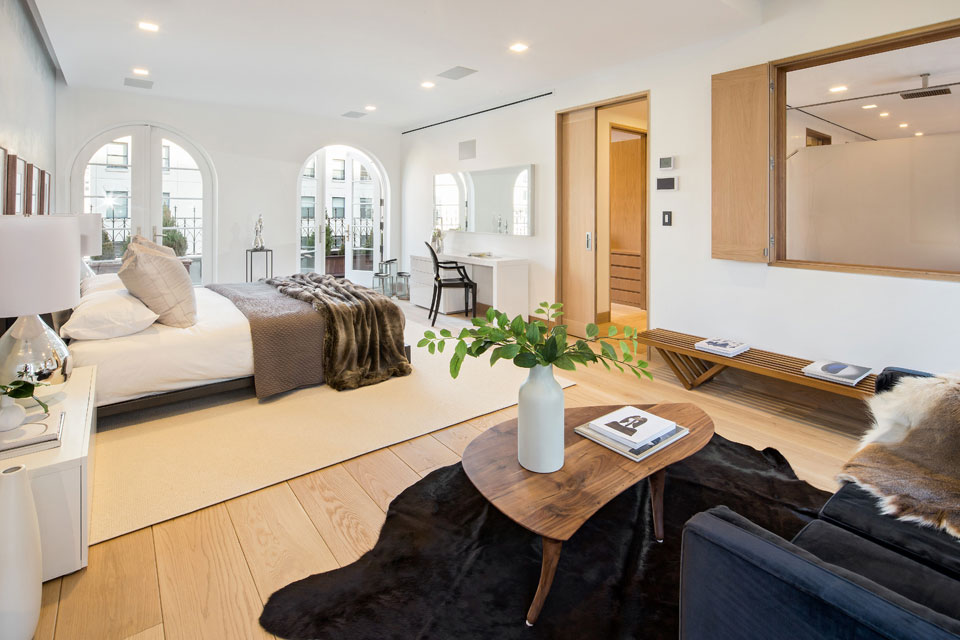 A Stunning Two-Story Penthouse with Large Terraces and Multiple Skylights in Tribeca by Turett Collaborative Architecture (9)