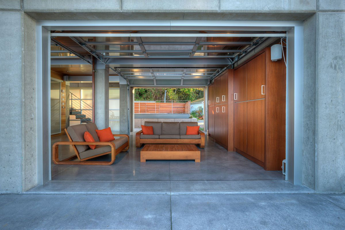 A Stunning Waterfront House Designed to Withstand a Tsunami in Camano Island by Designs Northwest Architects (11)