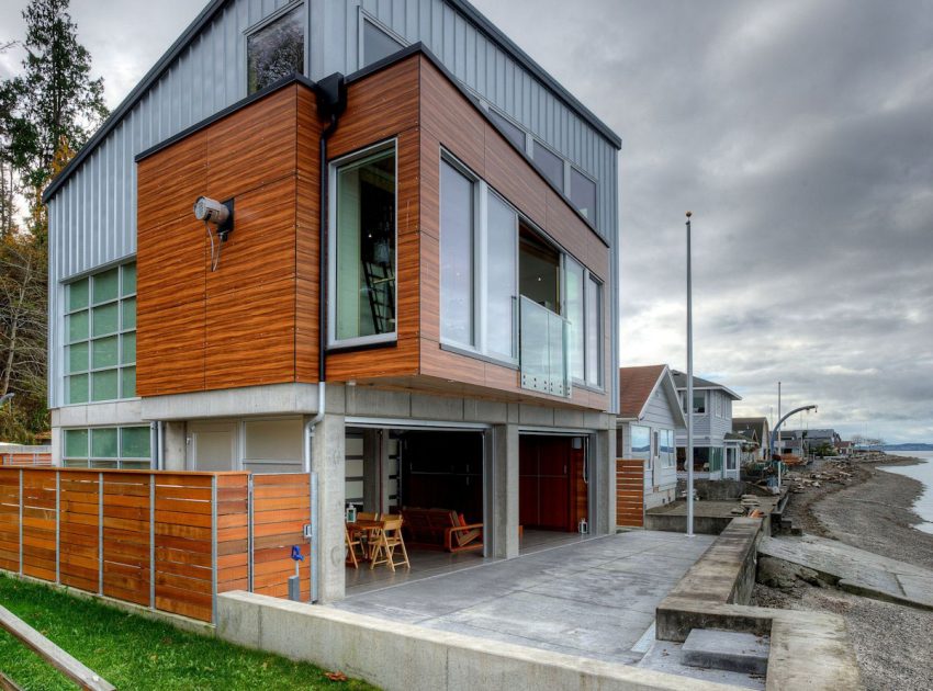 A Stunning Waterfront House Designed to Withstand a Tsunami in Camano Island by Designs Northwest Architects (4)