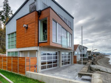 A Stunning Waterfront House Designed to Withstand a Tsunami in Camano Island by Designs Northwest Architects (6)