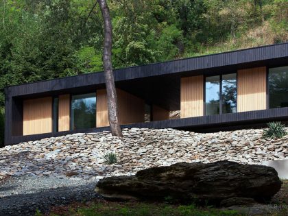 A Stunning Wood and Stone House with Luminous and Elegant Interior in Koszeg, Hungary by Béres Architects (4)