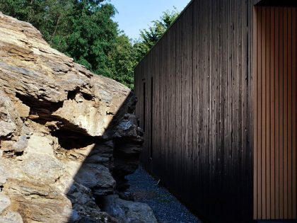 A Stunning Wood and Stone House with Luminous and Elegant Interior in Koszeg, Hungary by Béres Architects (8)