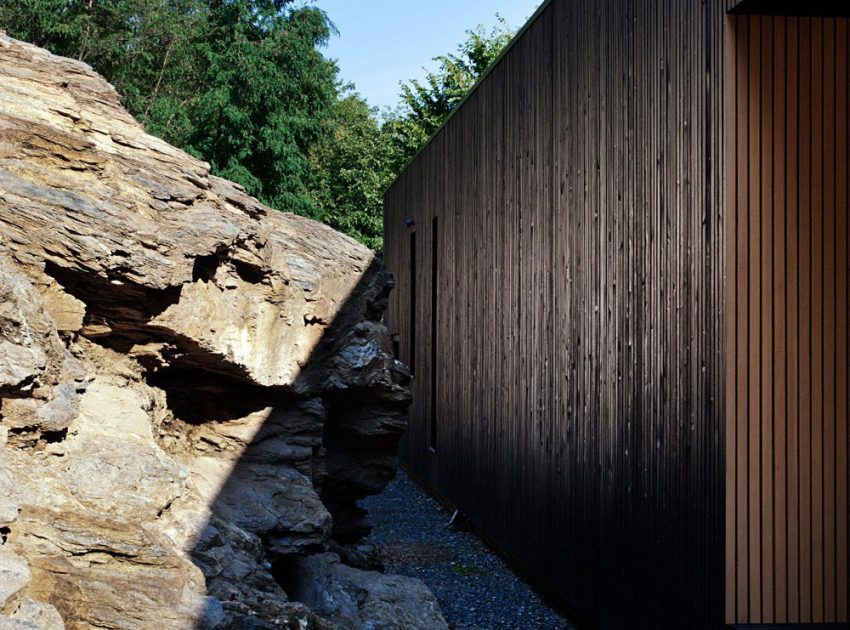 A Stunning Wood and Stone House with Luminous and Elegant Interior in Koszeg, Hungary by Béres Architects (8)