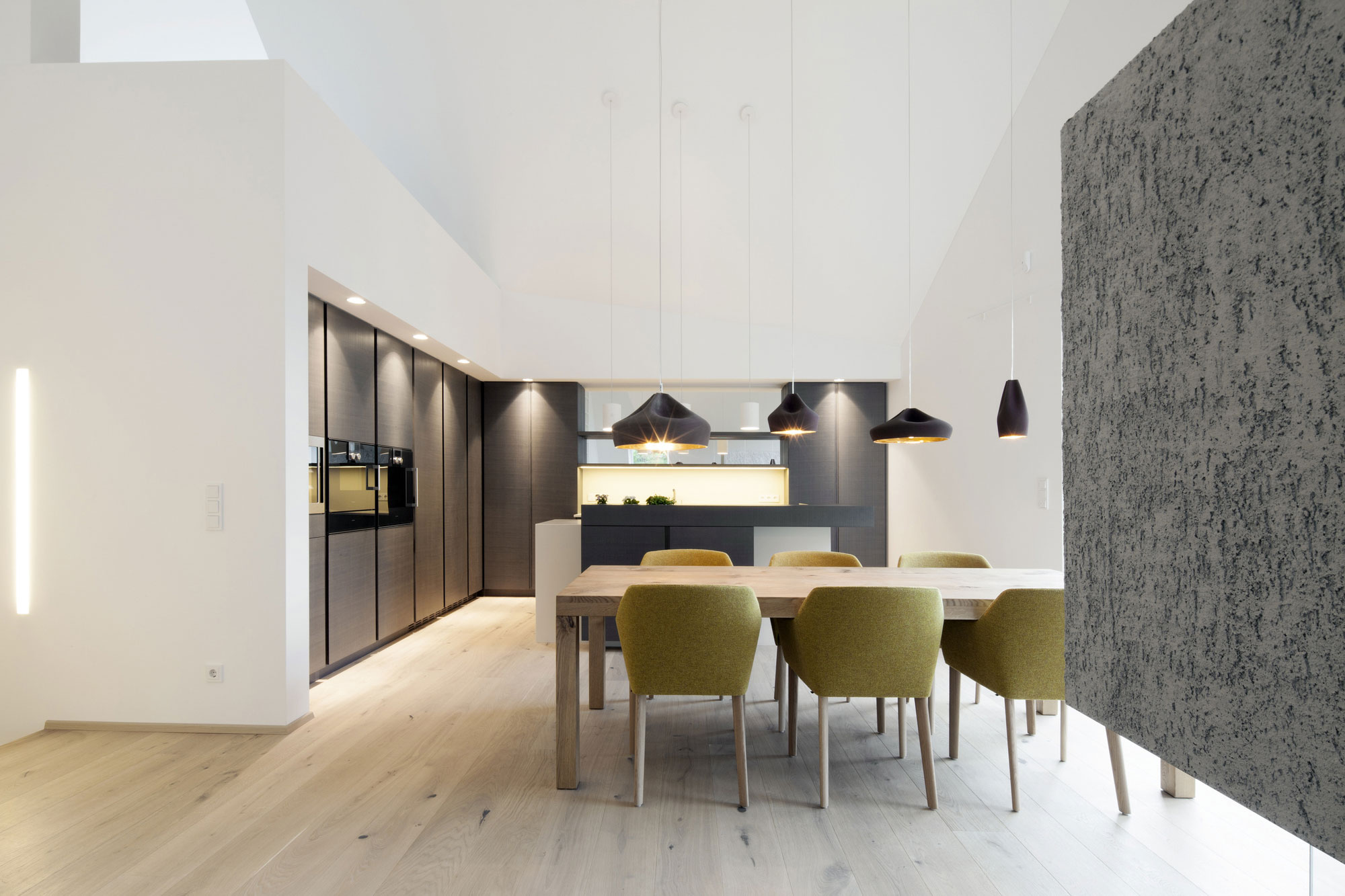 A Stunning and Spacious Contemporary Home Overlooking the Alpine Foothills in Linz by destilat (14)