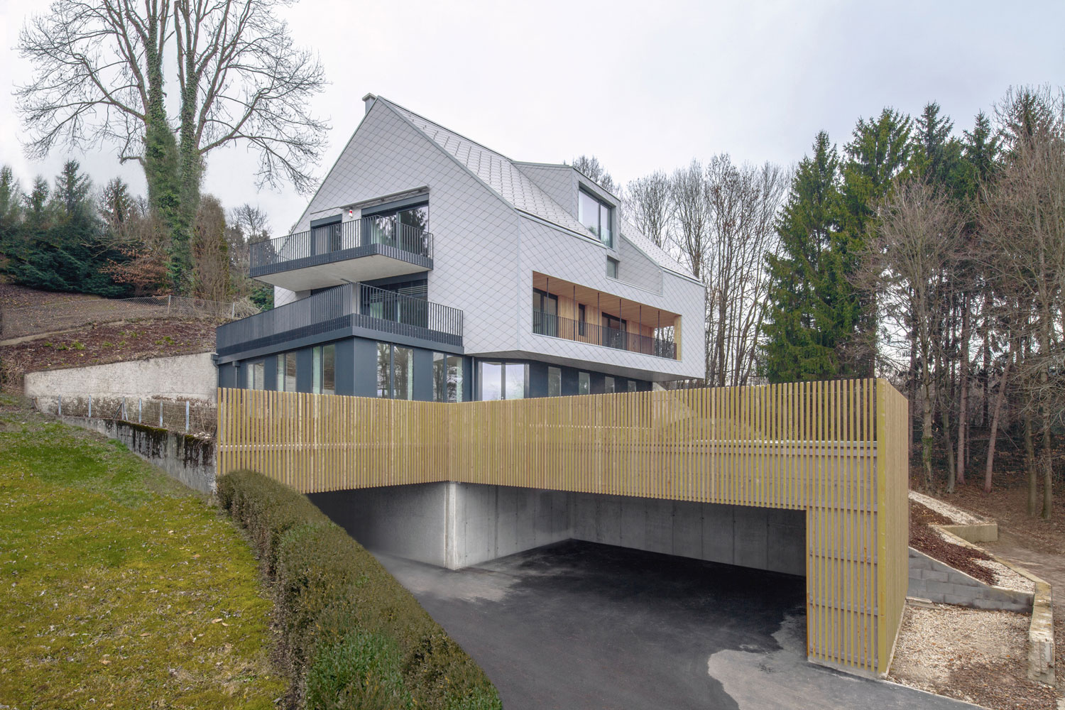 A Stunning and Spacious Contemporary Home Overlooking the Alpine Foothills in Linz by destilat (5)