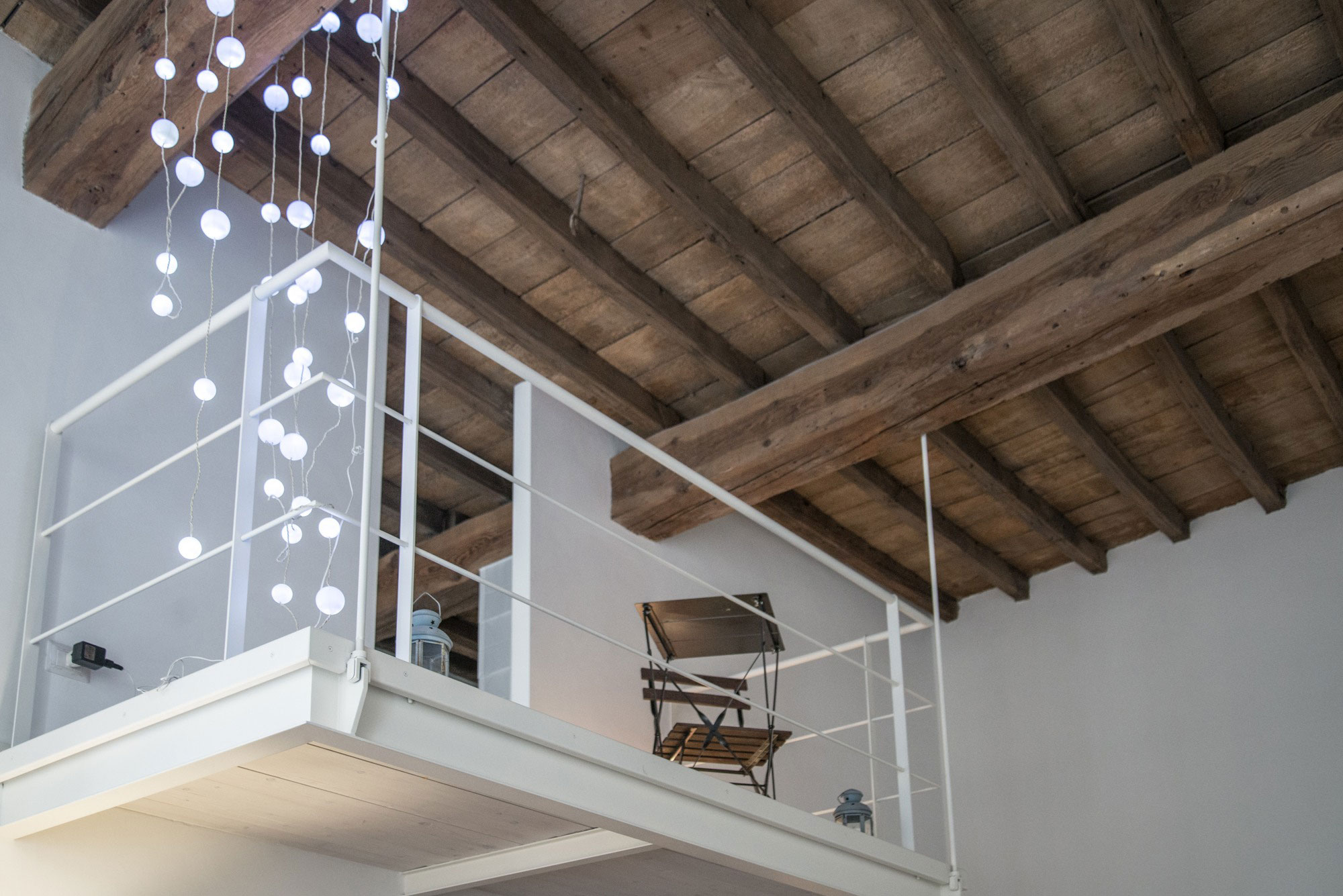 A Stylish Apartment with an Unusual and Practical Layout in Turin, Italy by CON3STUDIO (4)