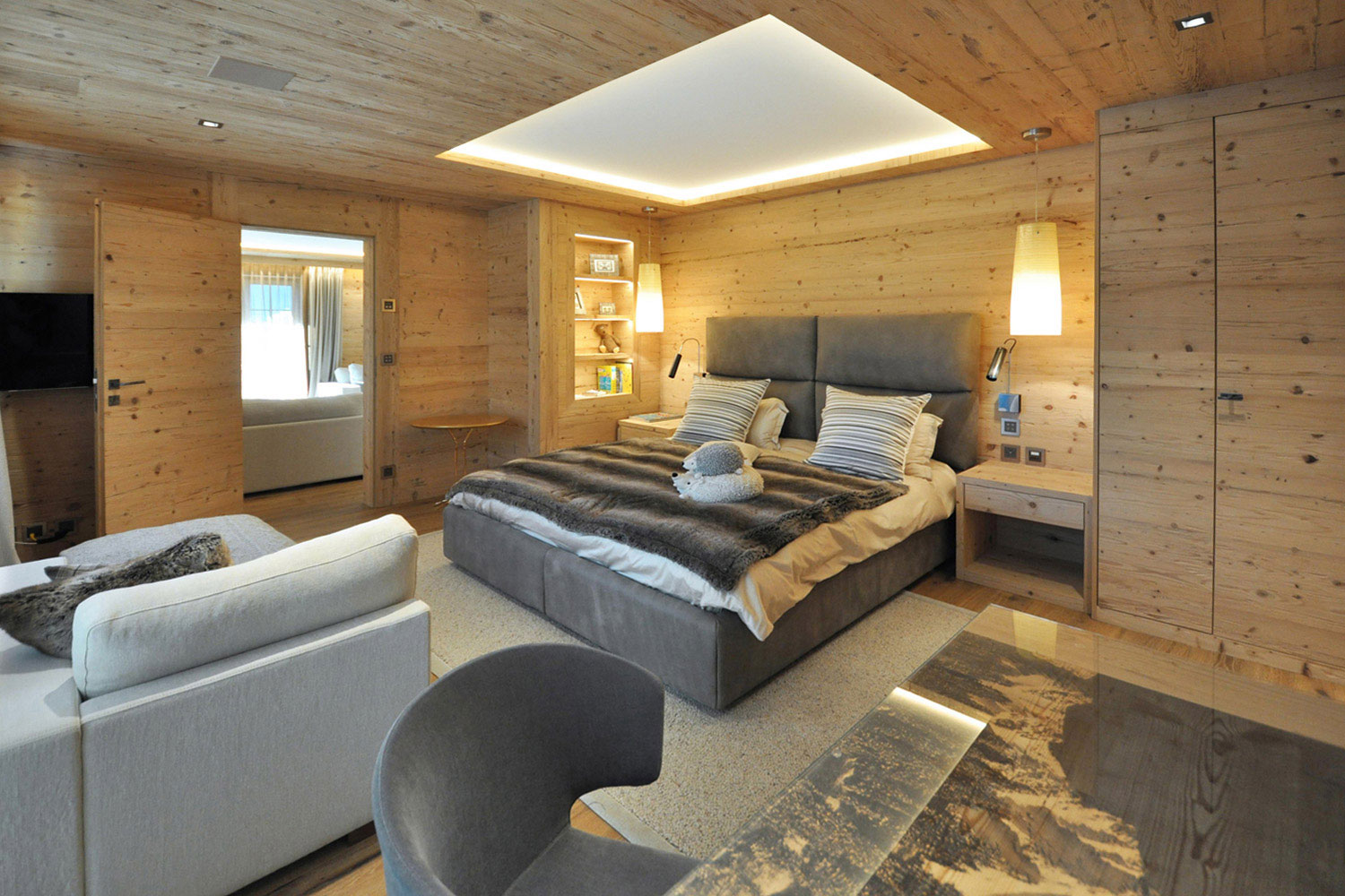 A Stylish Contemporary Apartment Blend of Warmth and Elegance in Rougemont, Switzerland by Plusdesign (10)
