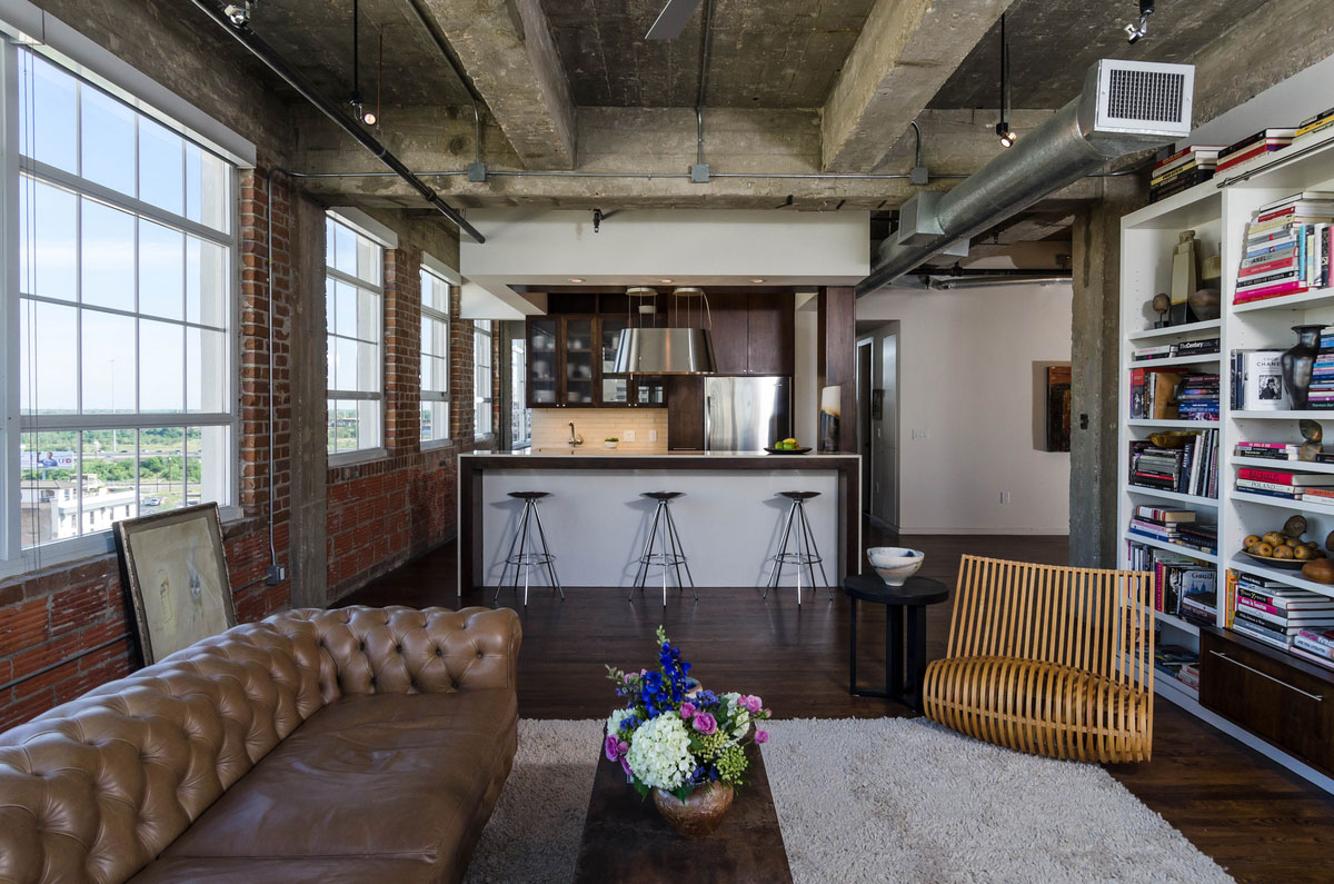 A Stylish Contemporary Loft with Exposed Brick and Concrete Ceilings in Houston, Texas by CONTENT Architecture (4)