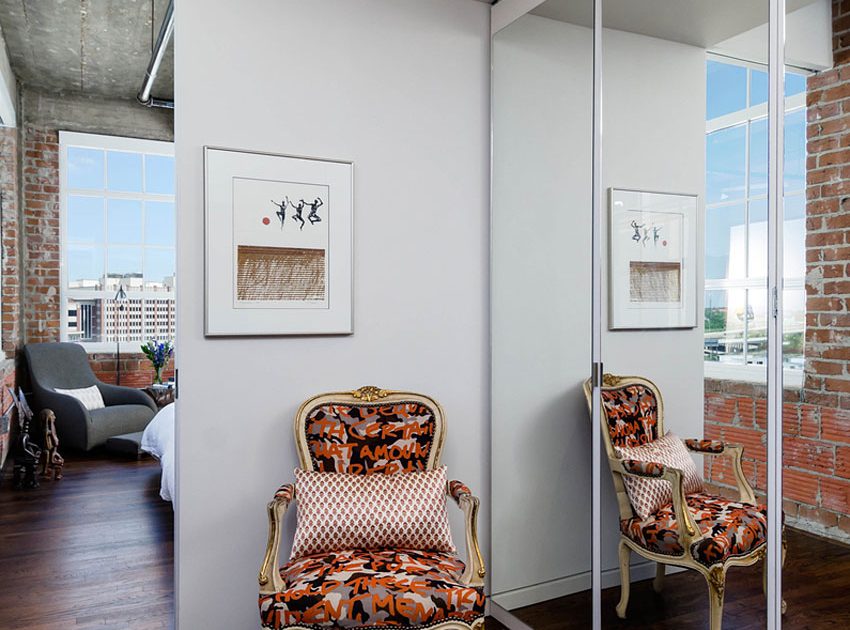 A Stylish Contemporary Loft with Exposed Brick and Concrete Ceilings in Houston, Texas by CONTENT Architecture (8)