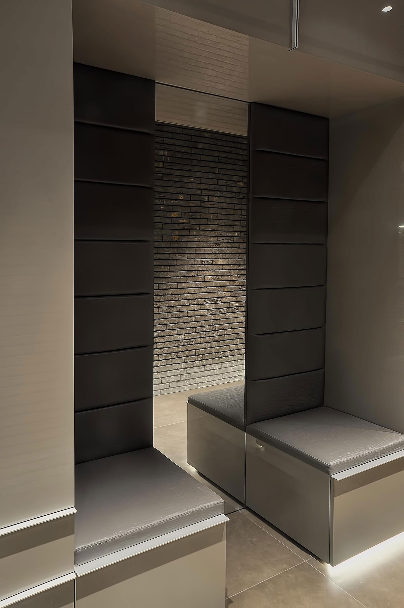 A Stylish Duplex Penthouse with Timeless and Modern Interiors in Belgrade, Serbia by Aleksandar Savikin (12)