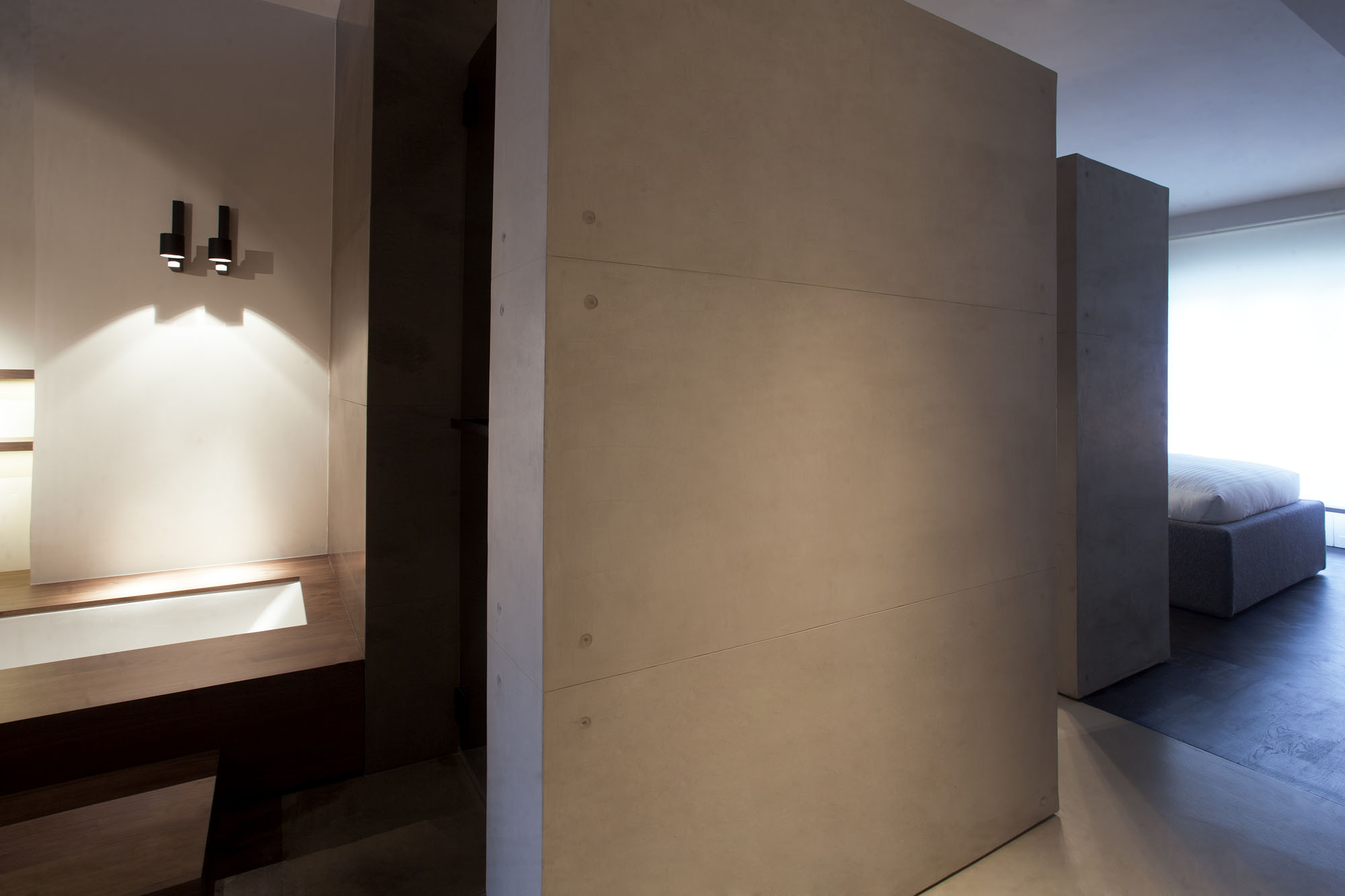 A Stylish Minimalist House with Cozy and Vintage Interiors in Turin, Italy by Fabio Fantolino (43)