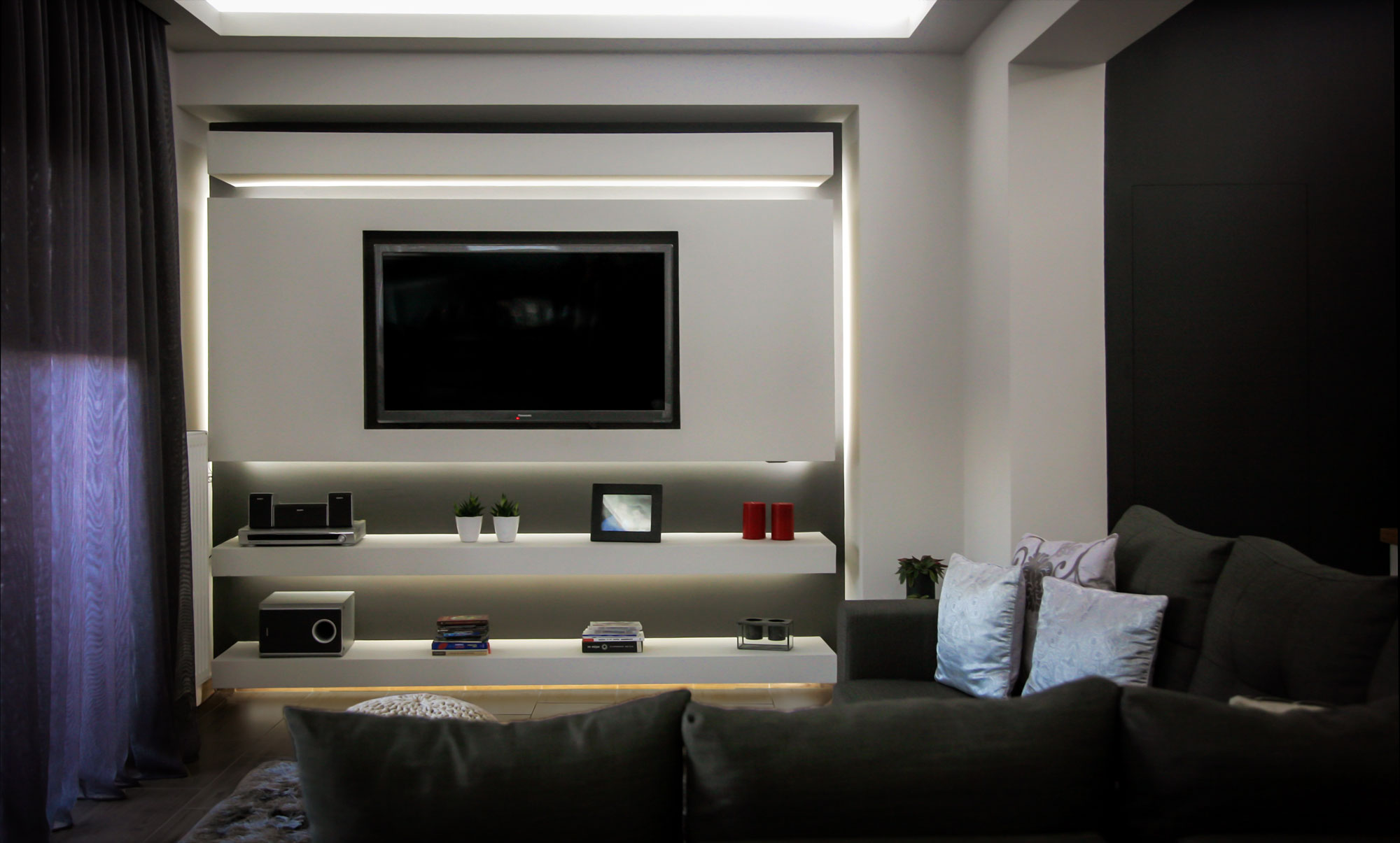 A Stylish Modern Apartment with Minimalist and Unconventional Layouts in Heraklion, Greece by Constantinos Moraitakis (1)