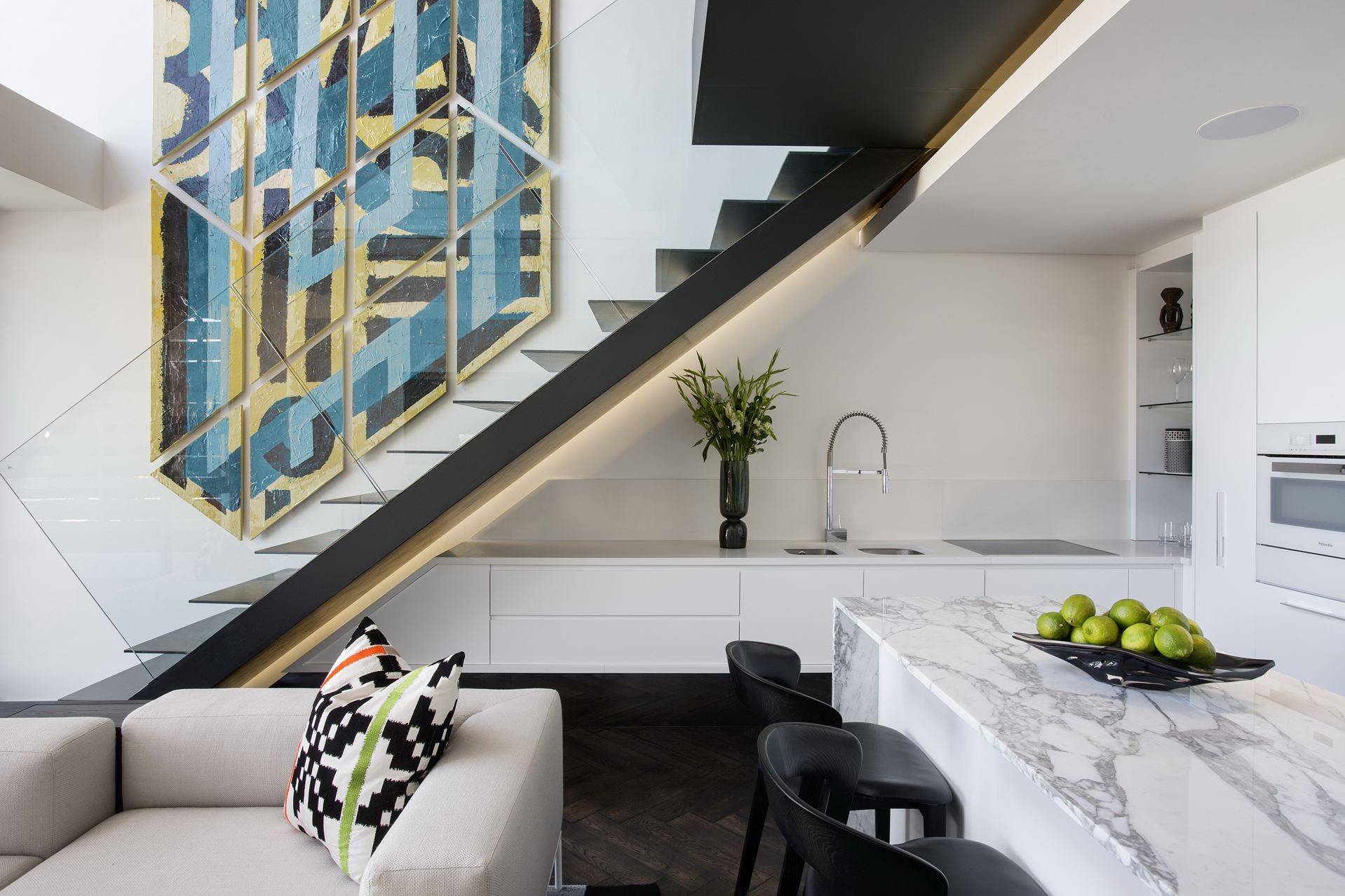 A Stylish Modern Duplex Apartment with Trendy and Luxurious Interiors in Cape Town by SAOTA (6)