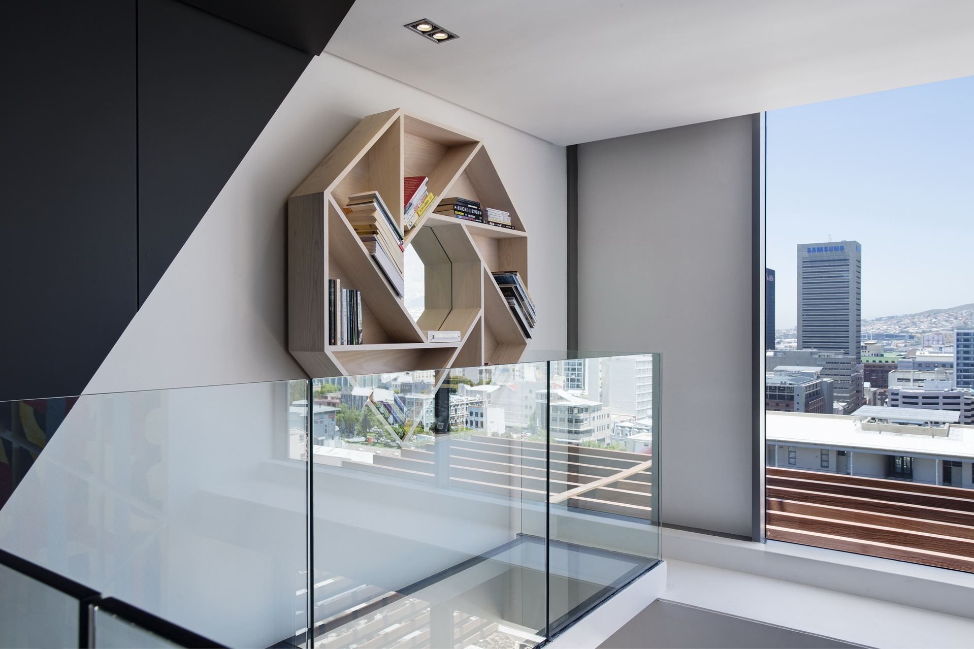 A Stylish Modern Duplex Apartment with Trendy and Luxurious Interiors in Cape Town by SAOTA (7)