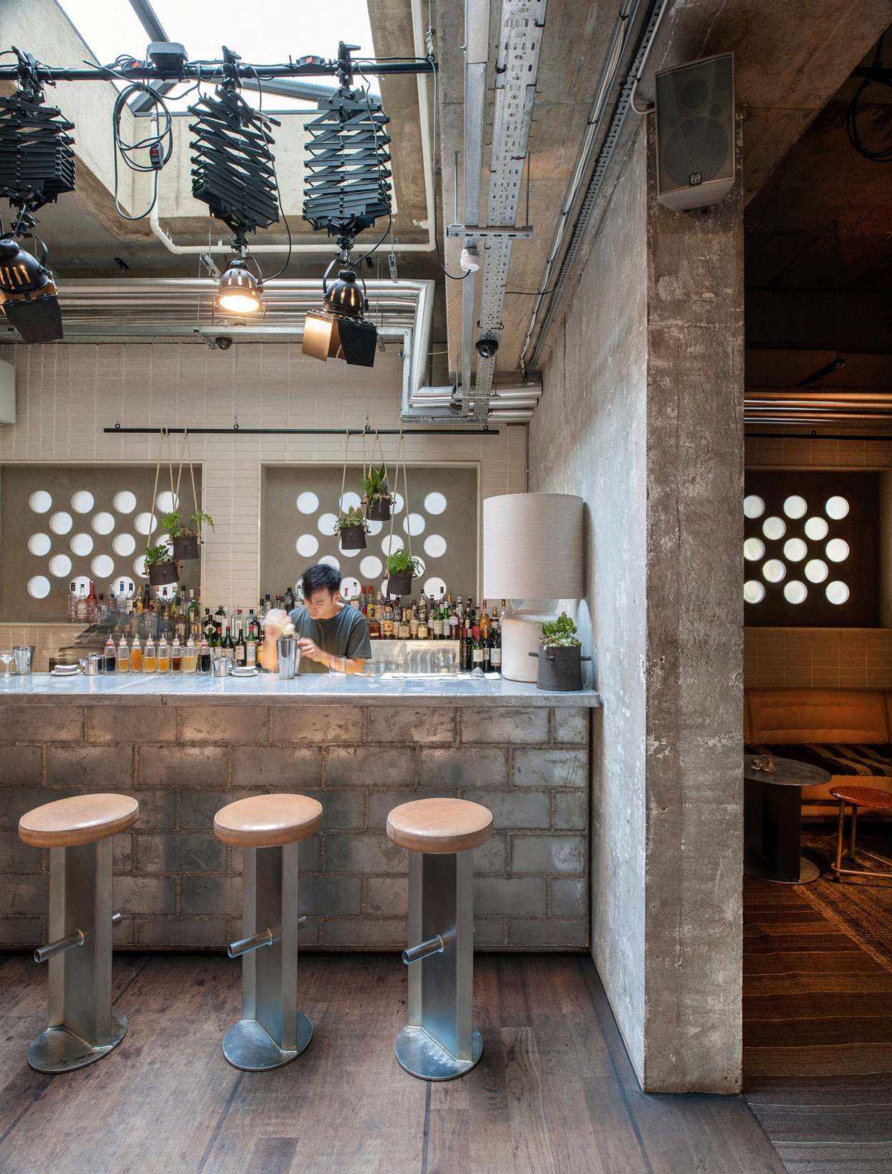 A Stylish Modern Hotel with New Facade and Dark Engineering Brick in Shoreditch by Universal Design Studio (21)