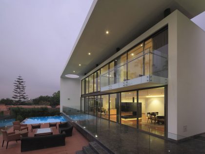 A Stylish Modern House Surrounded by Plants and Nature on the Hill in Lima by Jose Orrego (15)
