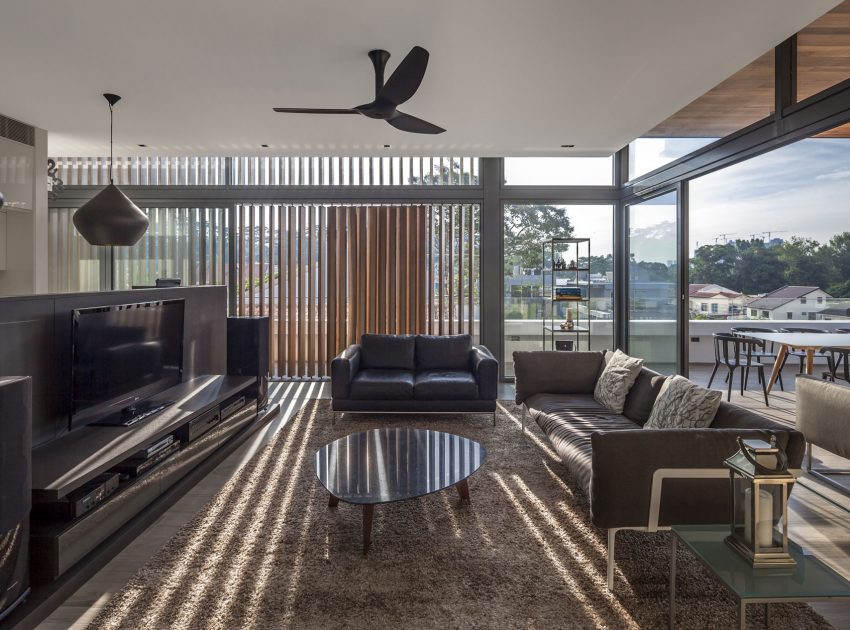A Stylish Modern Semi-Detached House with Remarkable Interiors in Bukit Timah by Wallflower Architecture + Design (9)