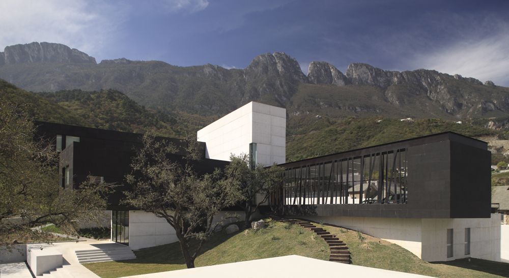 A Stylish and Sustainable Modern House Surrounded by Parks and Hills of Nuevo Leon, Mexico by GLR Arquitectos (1)
