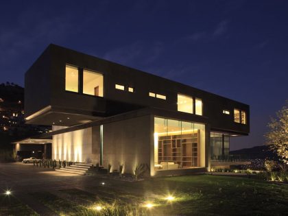 A Stylish and Sustainable Modern House Surrounded by Parks and Hills of Nuevo Leon, Mexico by GLR Arquitectos (28)