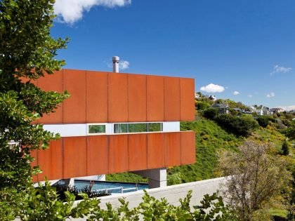 A Sunny and Comfortable Contemporary Home with Stunning Ocean Views in Christchurch by MAP Architects (2)