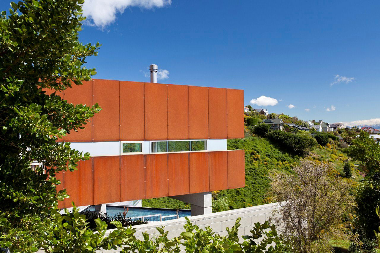 A Sunny and Comfortable Contemporary Home with Stunning Ocean Views in Christchurch by MAP Architects (2)