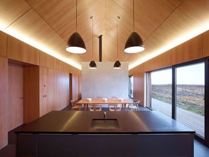 A Sustainable Contemporary Home Inspired by the Traditional Scottish Blockhouse in Glendale by Dualchas Architects (10)