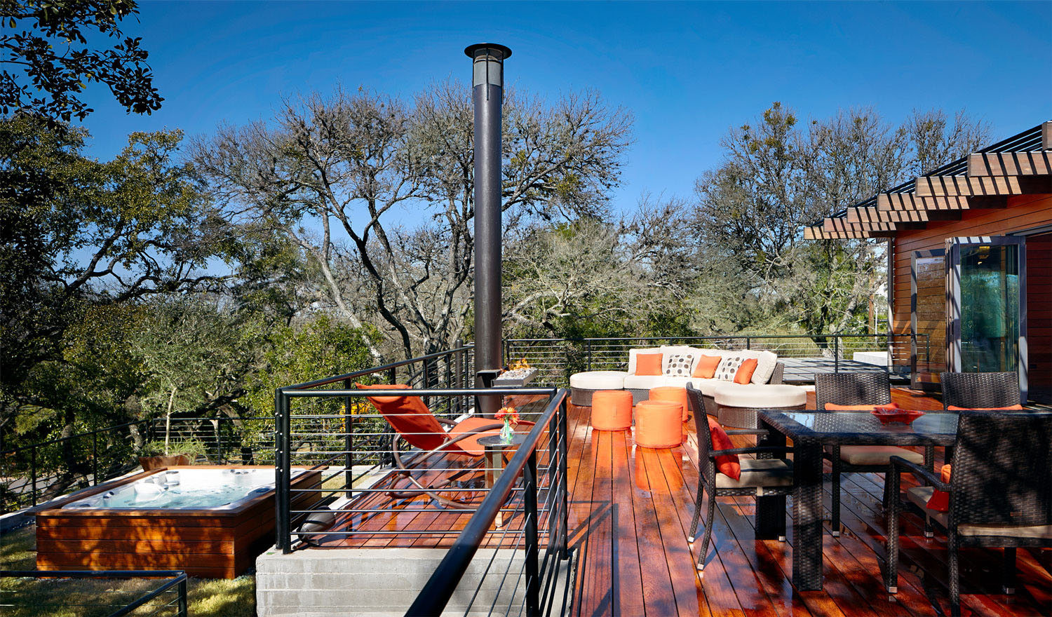 A Sustainable Contemporary Home with Stylish and Playful Interiors in San Antonio by John Grable Architects (10)