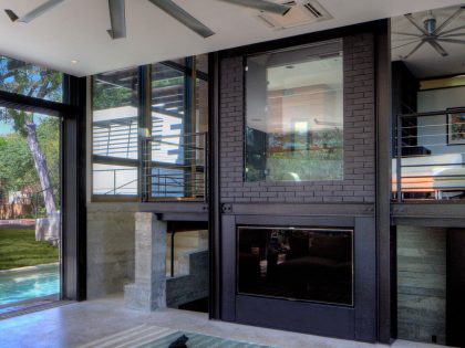 A Sustainable Contemporary Home with Stylish and Playful Interiors in San Antonio by John Grable Architects (13)