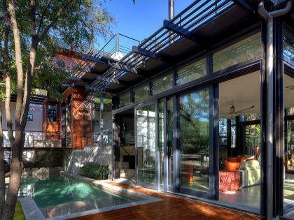 A Sustainable Contemporary Home with Stylish and Playful Interiors in San Antonio by John Grable Architects (2)