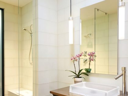 A Sustainable Contemporary Home with Stylish and Playful Interiors in San Antonio by John Grable Architects (26)