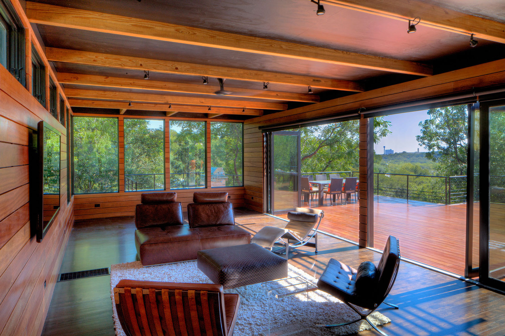 A Sustainable Contemporary Home with Stylish and Playful Interiors in San Antonio by John Grable Architects (27)